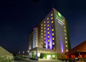  Holiday Inn Express & Suites Monterrey Aeropuerto, an IHG Hotel  Монтерей